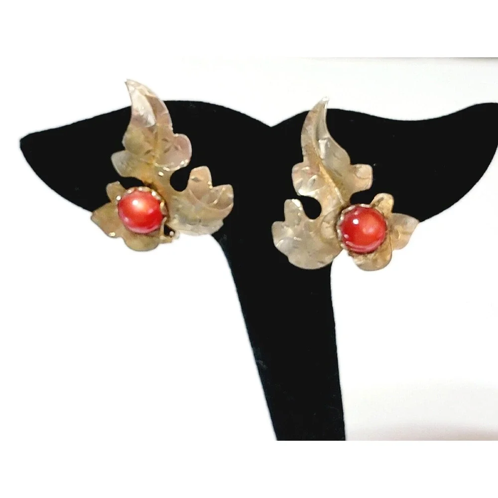 Vintage Red Moonglow Lucite Embossed Long Leaf Clip-On Earrings 1.5
